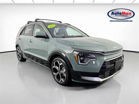 2023 Kia Niro Plug-In Hybrid SX Touring