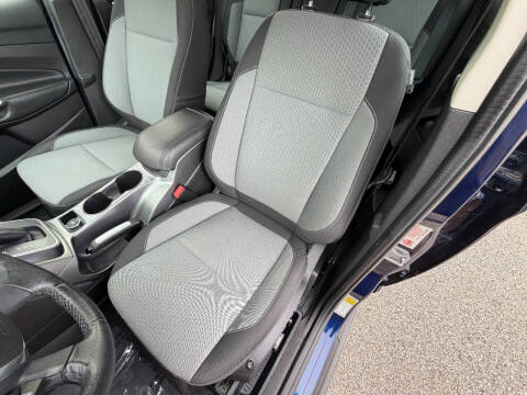 2017 Ford C-MAX Energi SE