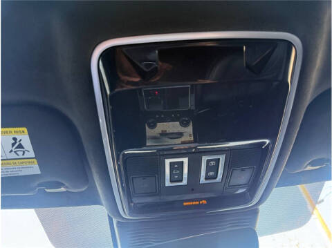 2021 Land Rover Range Rover Velar P400 R-Dynamic HSE