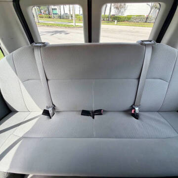2008 Ford E-Series E-350 SD XLT