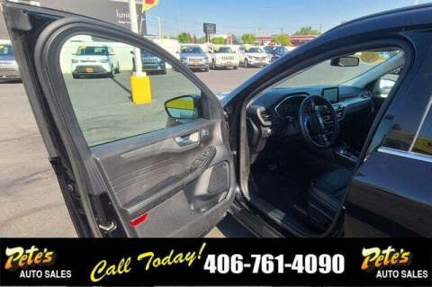 2021 Ford Escape Titanium