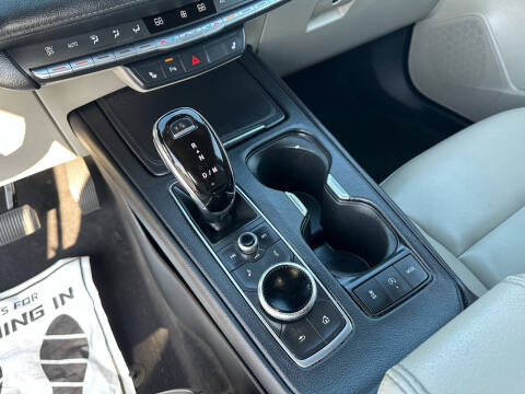 2020 Cadillac XT4 Luxury