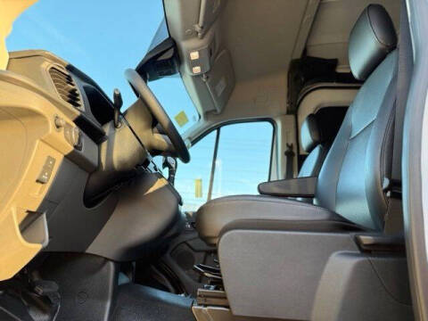 2026 Ford Transit 250