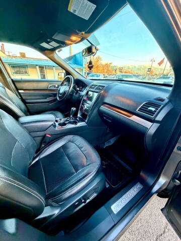 2018 Ford Explorer Limited