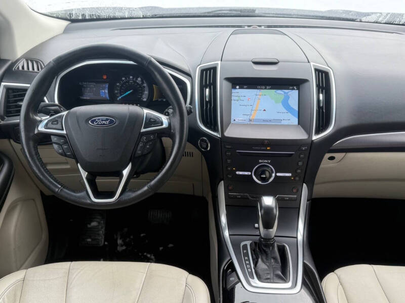 2016 Ford Edge Titanium