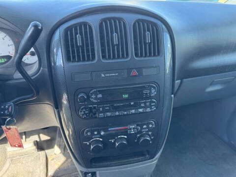 2005 Dodge Grand Caravan SXT