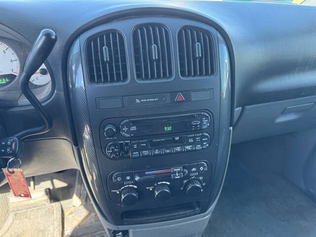 2005 Dodge Grand Caravan SXT