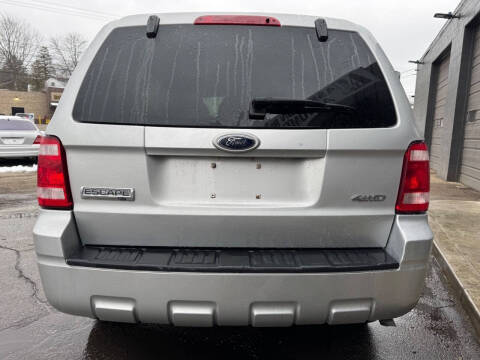 2009 Ford Escape XLT