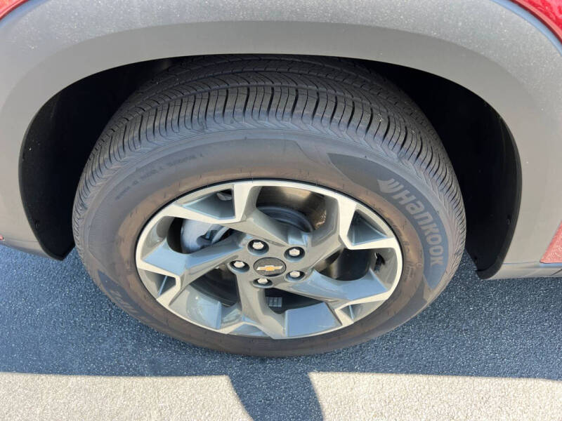 2024 Chevrolet Trax LT