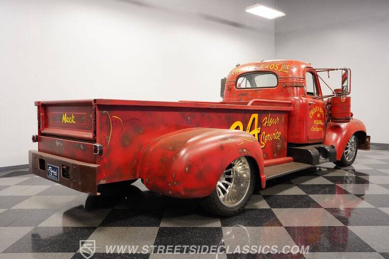 1960 Mack B-Series