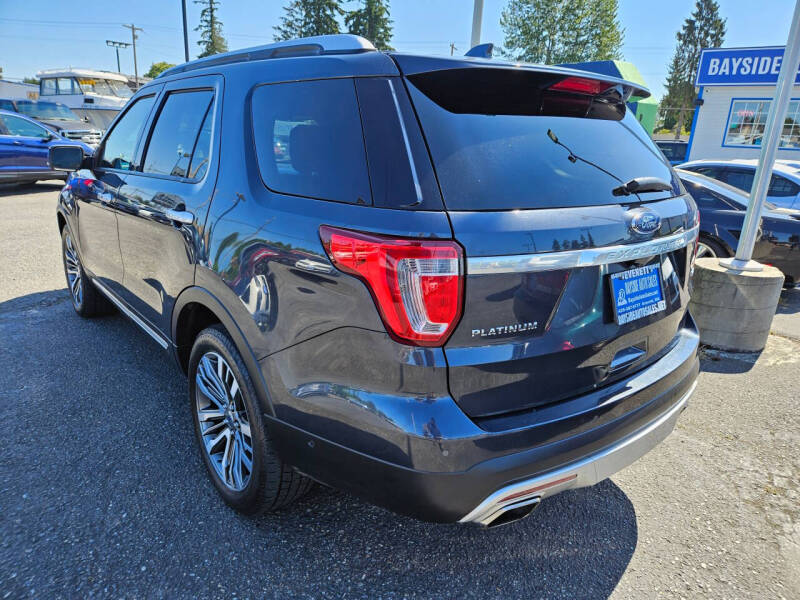 2017 Ford Explorer Platinum