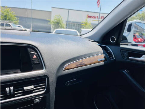 2017 Audi Q5 2.0T quattro Premium Plus