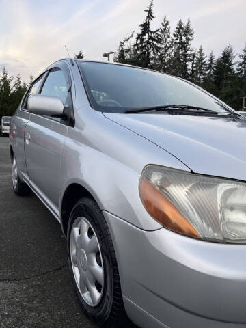 2000 Toyota Platz Echo