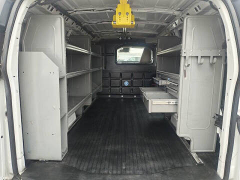 2021 Chevrolet Express 2500