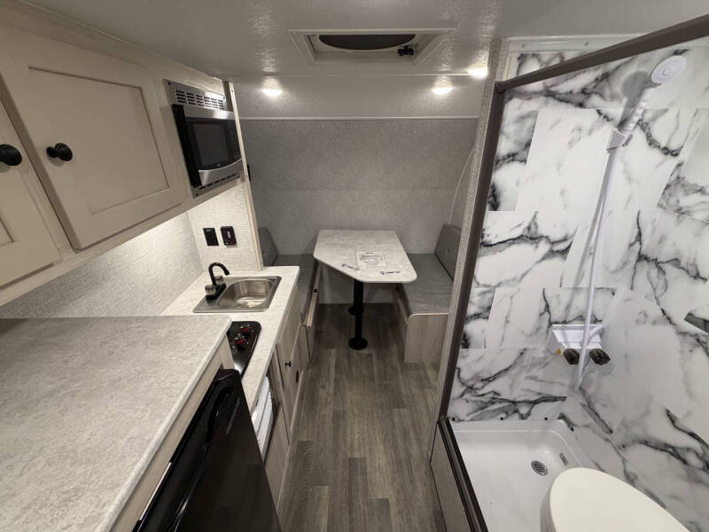 2026 SKINNY GUY CAMPER ARMOR 17LTX