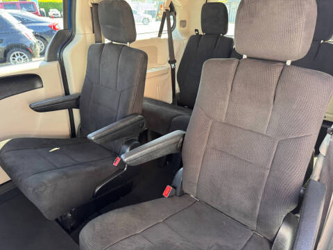 2011 Dodge Grand Caravan Express