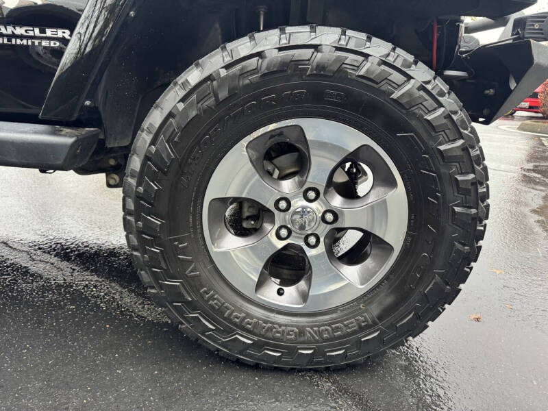 2016 Jeep Wrangler Unlimited Sahara