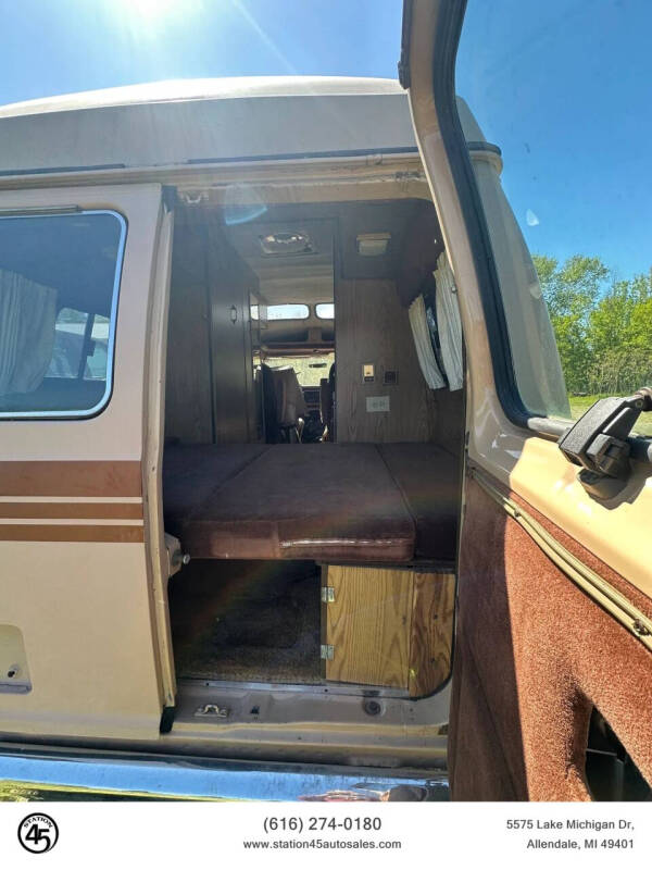 1988 Ford E-Series E-250