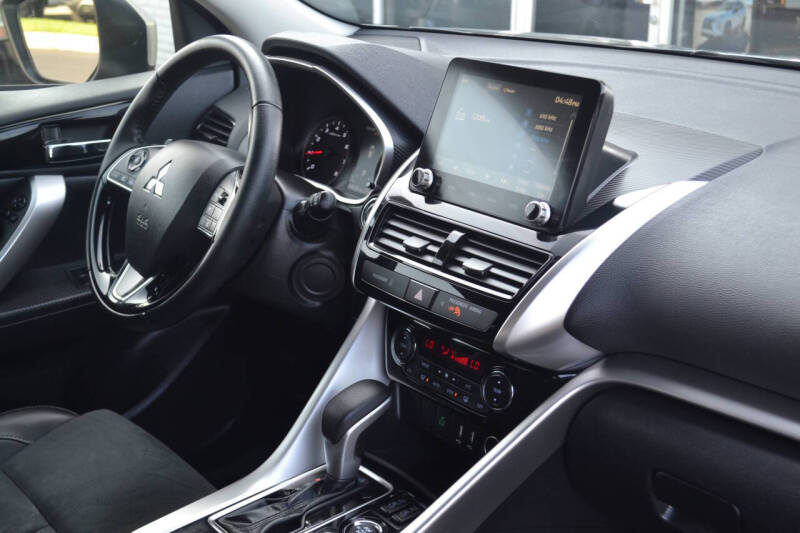 2024 Mitsubishi Eclipse Cross SE