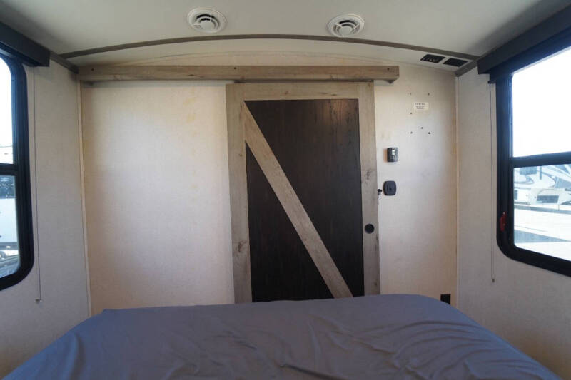 2021  Keystone   Outback