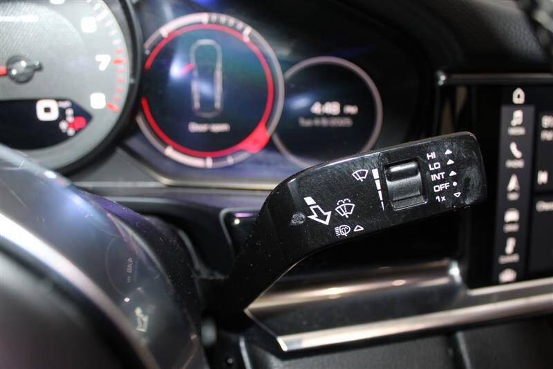 2017 Porsche Panamera
