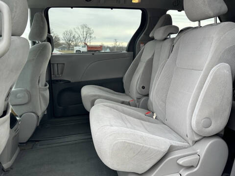 2015 Toyota Sienna