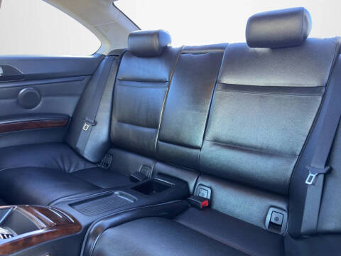 2012 BMW 3 Series 328i