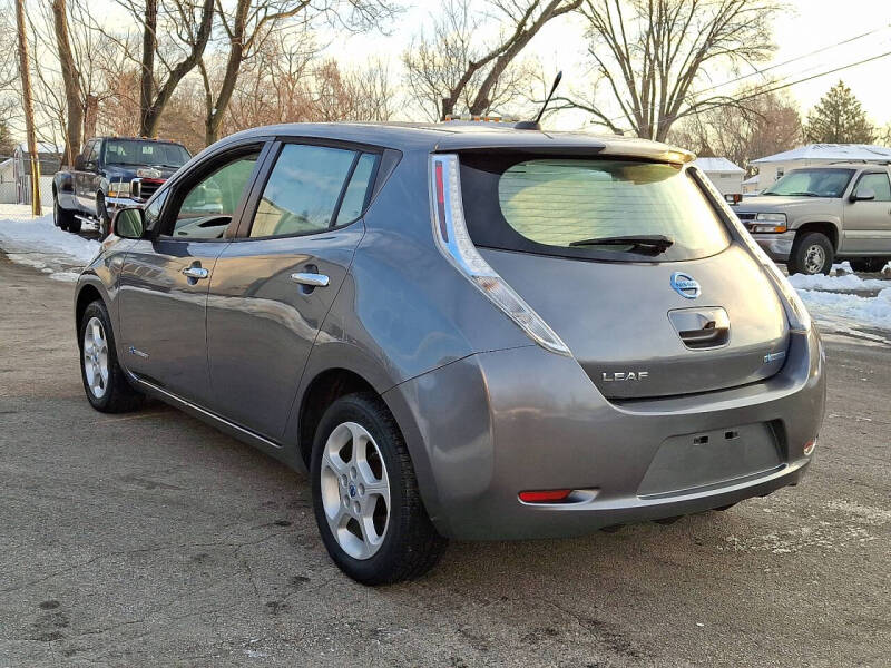 2014 Nissan LEAF SV