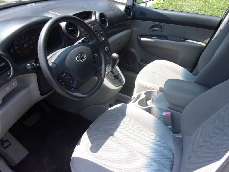 2008 Kia Rondo EX