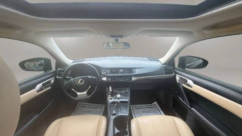 2014 Lexus CT 200h