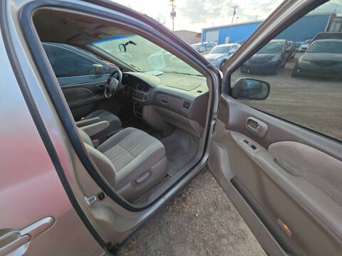 2002 Toyota Sienna LE