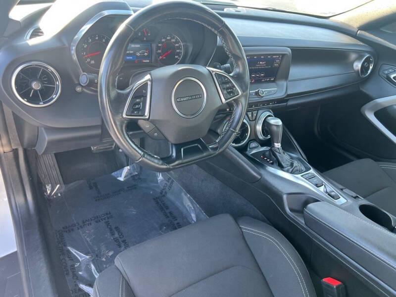 Used 2023 Chevrolet Camaro 1LT with VIN 1G1FB3DX0P0135849 for sale in Wood River, IL