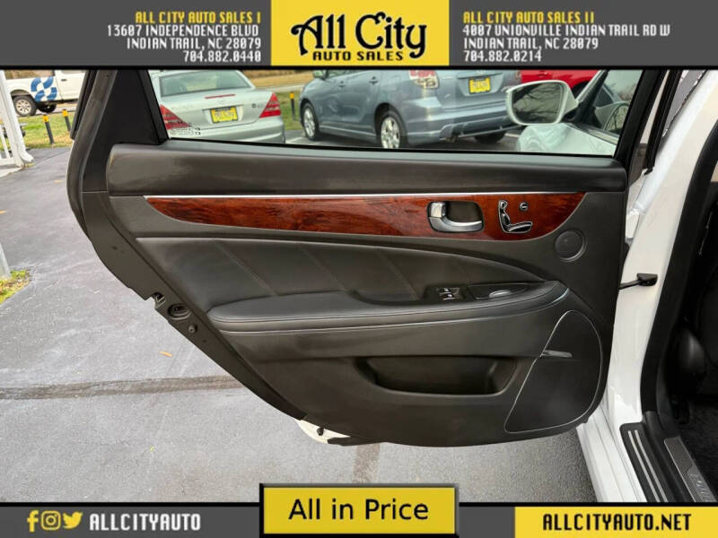 2016 Hyundai Equus Signature