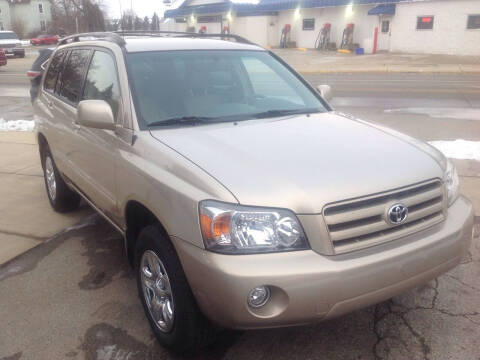 2005 Toyota Highlander for sale at Sindic Motors in Waukesha WI