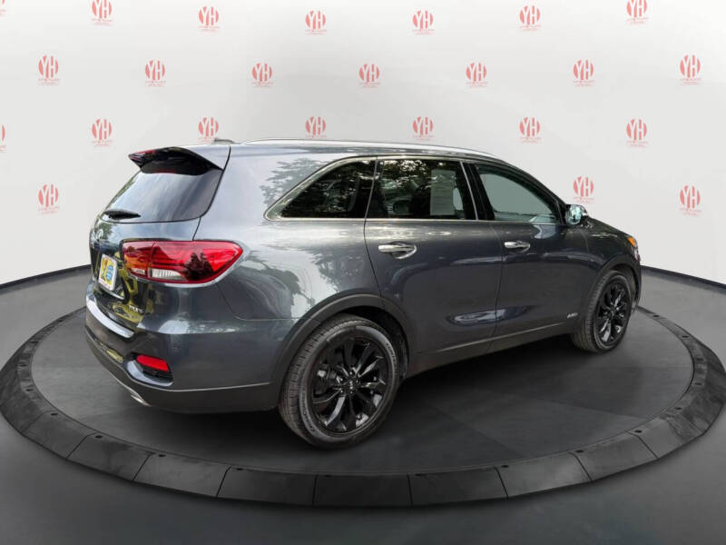 2020 Kia Sorento EX V6