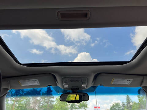 2011 Cadillac DTS Luxury Collection