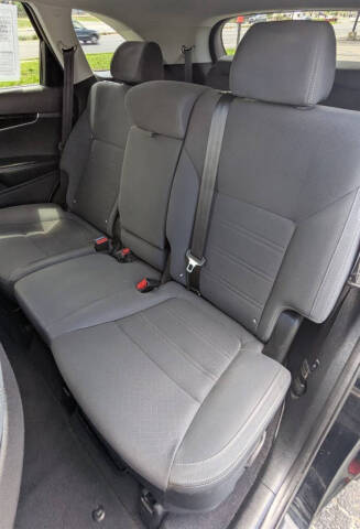 2017 Kia Sorento LX