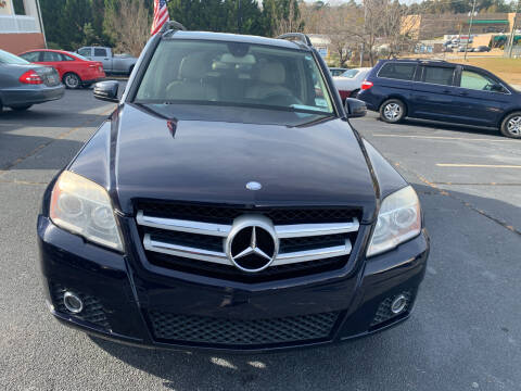 2010 Mercedes-Benz GLK for sale at DDN & G Auto Sales in Newnan GA