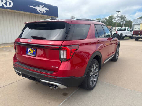 2025 Ford Explorer Platinum