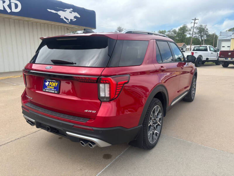 2025 Ford Explorer Platinum