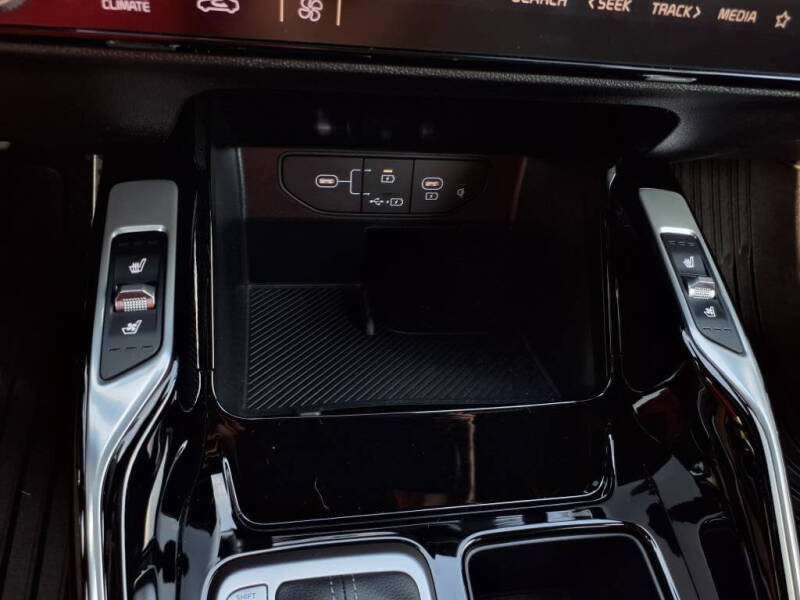 2024 Kia Sorento X-Line SX Prestige