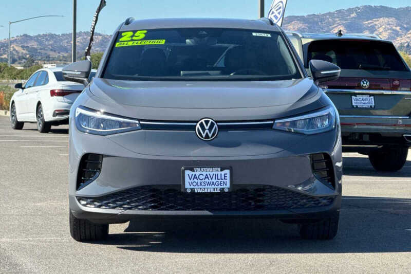 2025 Volkswagen ID.4 Pro