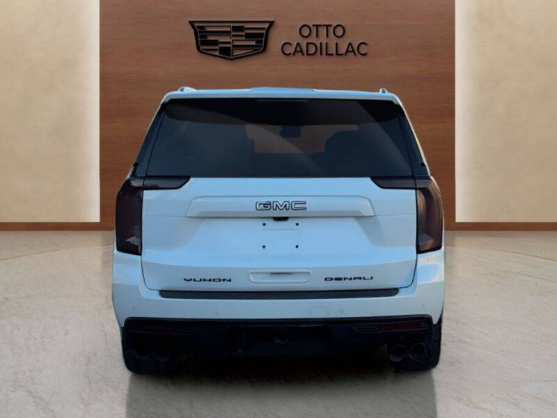 2023 GMC Yukon XL Denali Ultimate