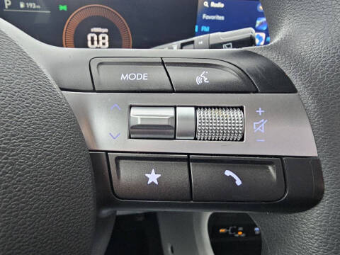 2024 Hyundai Kona SE