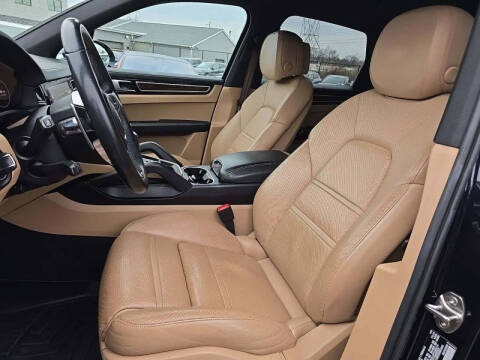 2019 Porsche Cayenne S