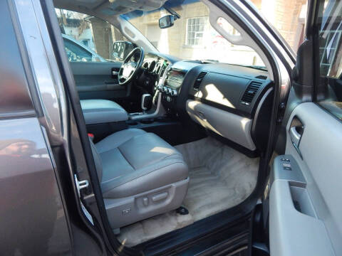 2011 Toyota Sequoia Limited