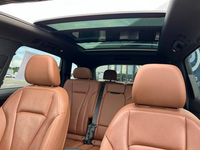 2021 Audi Q7 quattro Premium 55 TFSI
