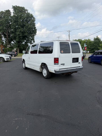 2008 Ford E-Series E-350 SD XLT