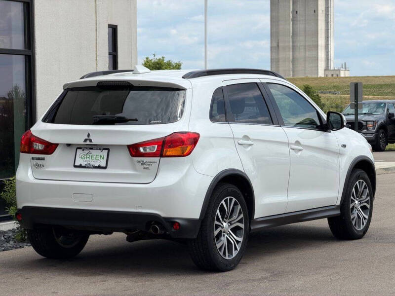 2017 Mitsubishi Outlander Sport 2.4 SEL