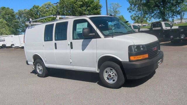 2025 GMC Savana 2500